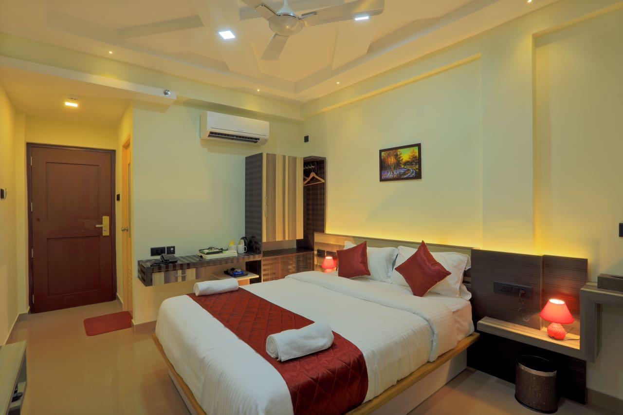 Kenz Residency Hotel Kochi Luaran gambar