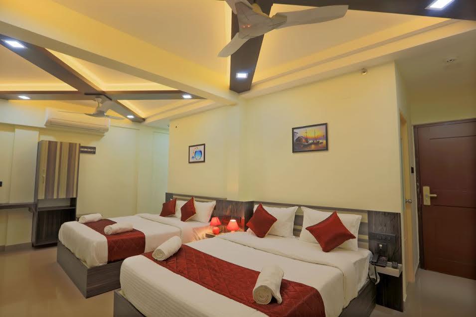 Kenz Residency Hotel Kochi Luaran gambar
