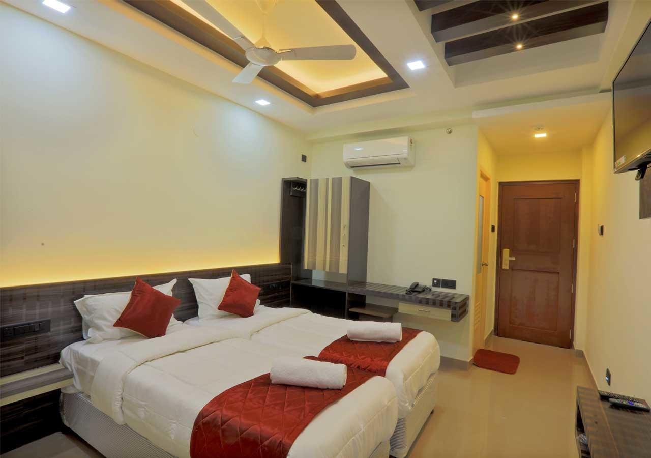 Kenz Residency Hotel Kochi Luaran gambar