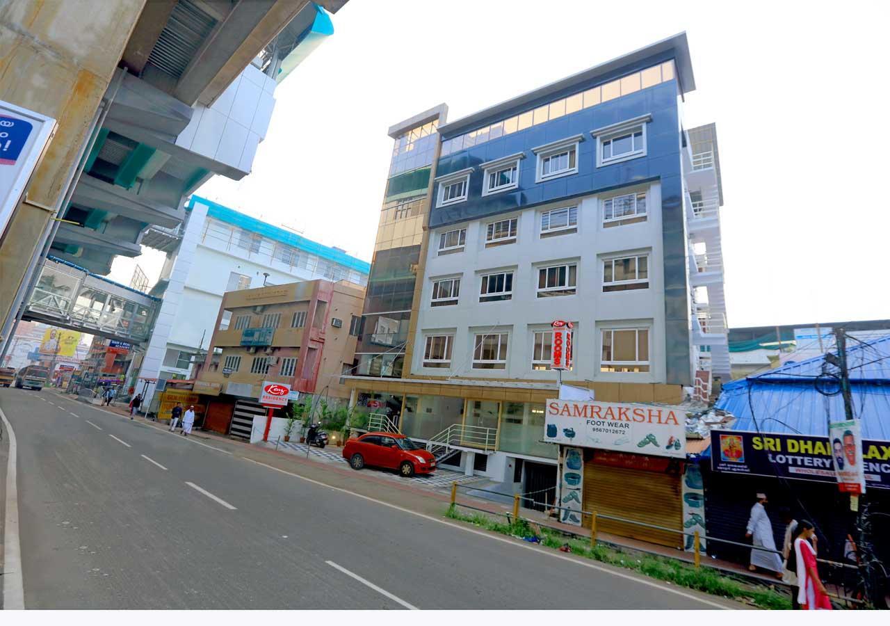 Kenz Residency Hotel Kochi Luaran gambar